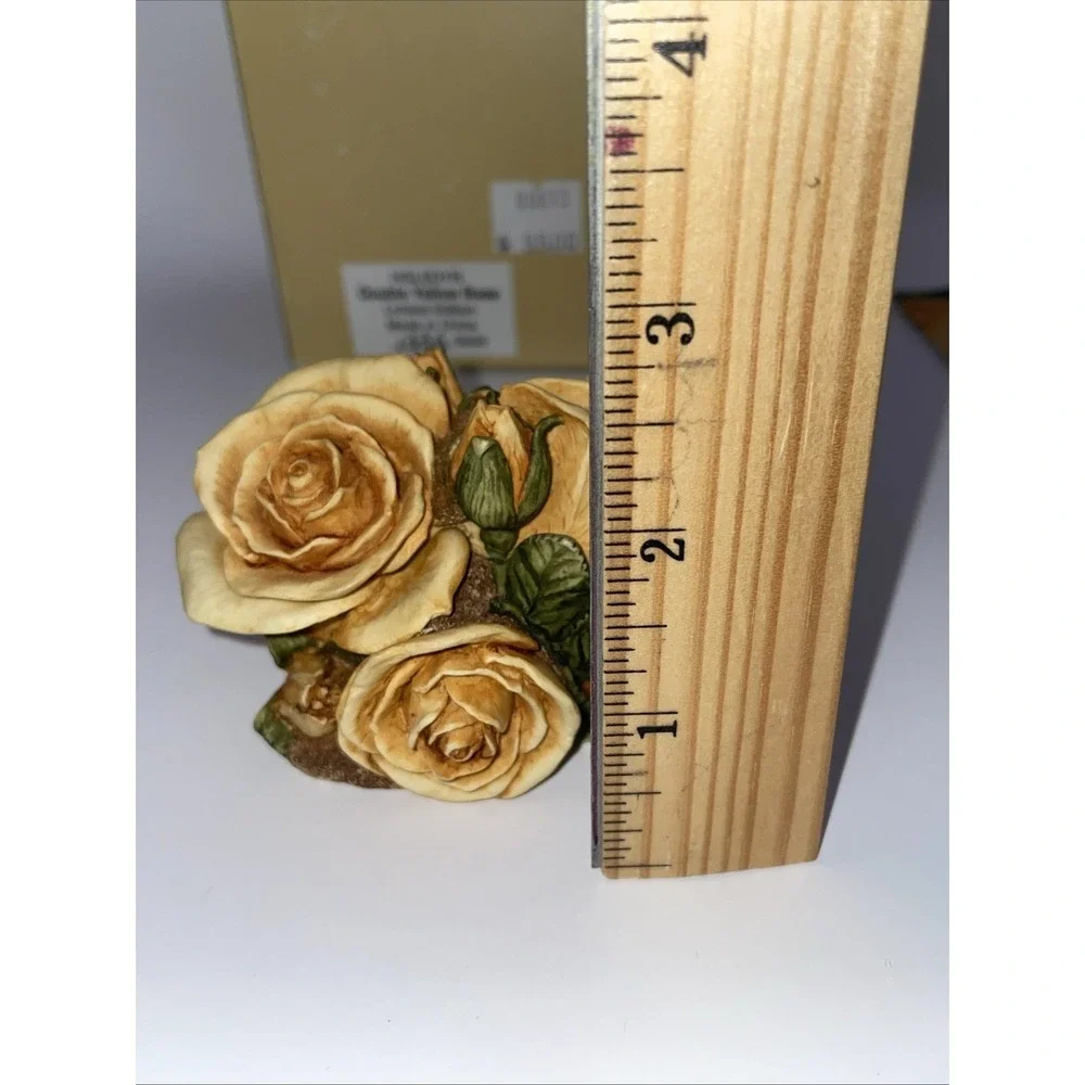 Harmony Kingdom~ Limited Edition~ DOUBLE YELLOW  ROSE Numbered & Signed - Picture 9 of 10